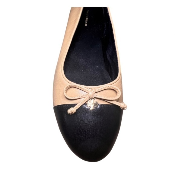 Tory Burch Tan and Black Round Toe Ballet Flat (Womens 8.5) - Picture 5 of 10